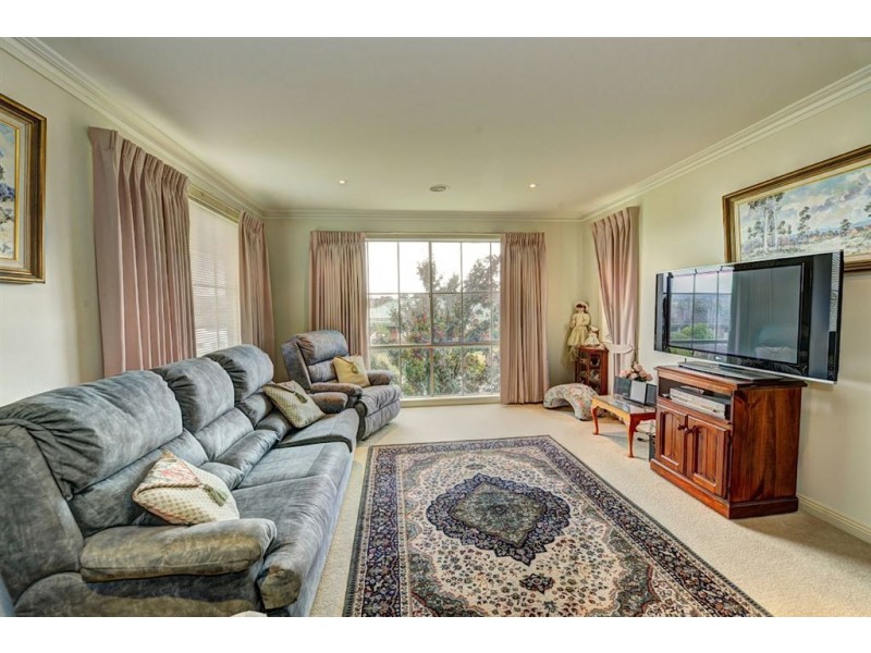 118 Bogong Avenue, Invermay Park VIC 3350