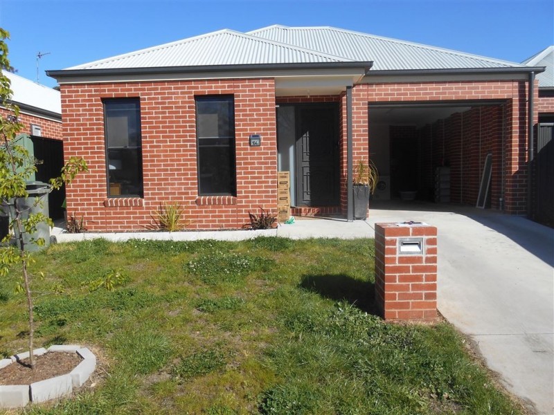 104a Johns Street, Ballarat East VIC 3350