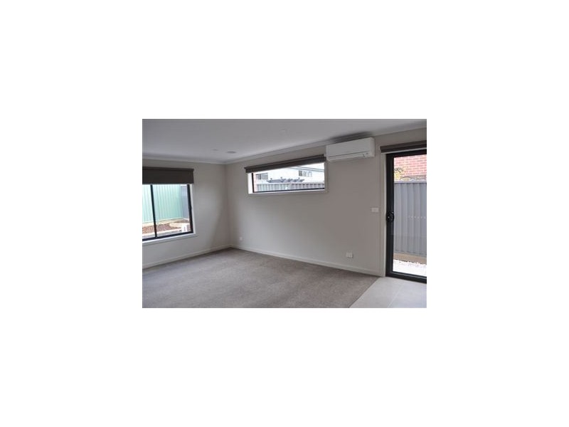 104a Johns Street, Ballarat East VIC 3350