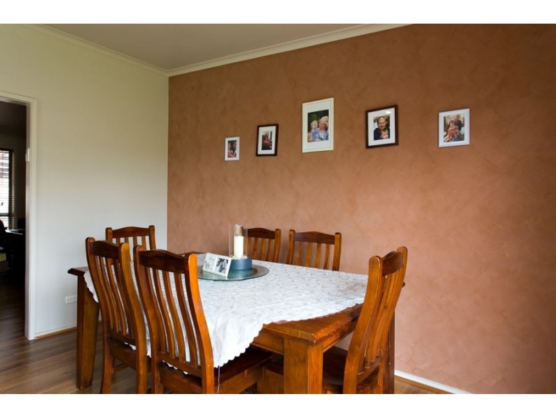 15 Madden Road, Cardigan Village VIC 3352