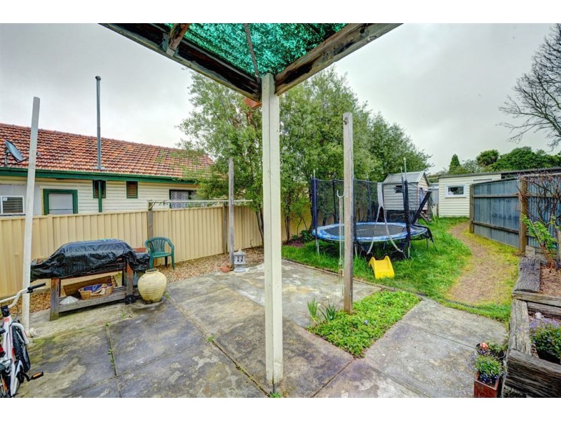 5 Chisholm Street, Soldiers Hill VIC 3350