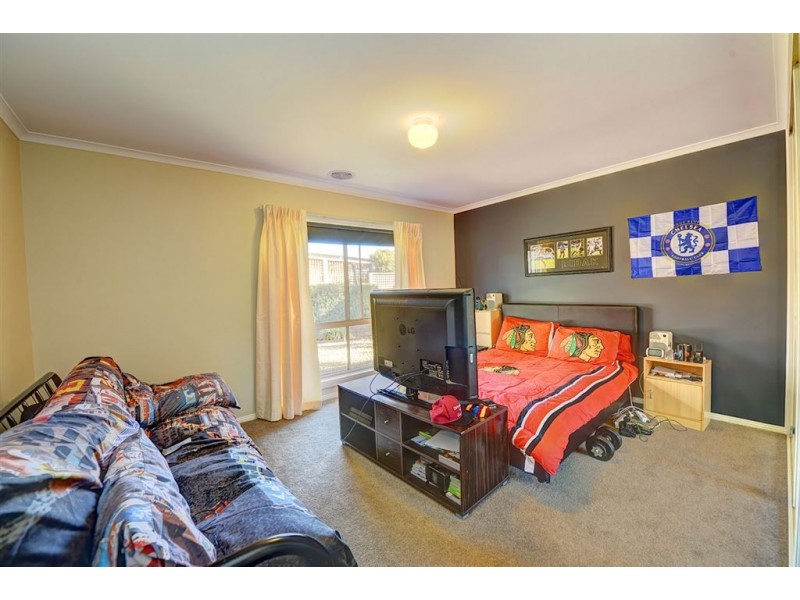 29 Raglan Street, Miners Rest VIC 3352