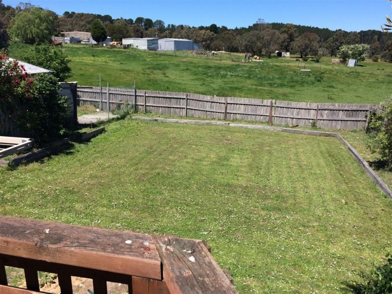 13 Sykes Avenue, Mount Pleasant VIC 3350