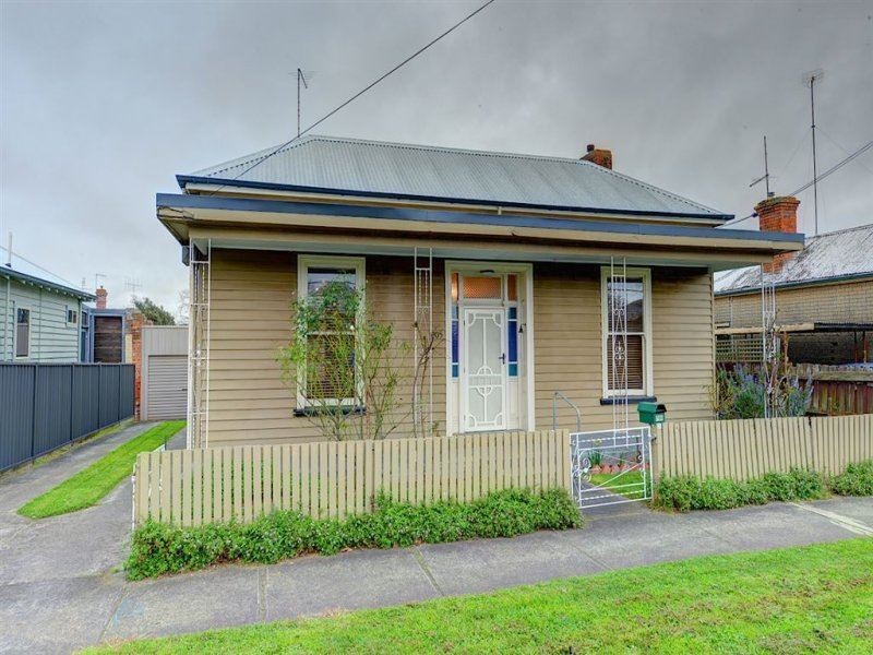 705 Doveton Street North, Ballarat Central VIC 3350
