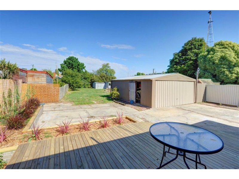 3 Oliver Street, Ballarat East VIC 3350