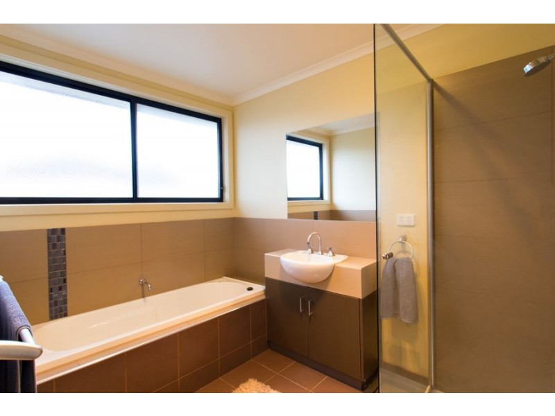 3 Provincial Way, Canadian VIC 3350