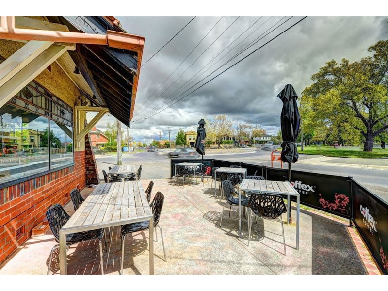 2 Wendouree Parade, Lake Wendouree VIC 3350