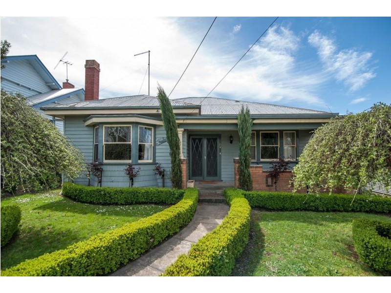 6A Howard Street, Soldiers Hill VIC 3350