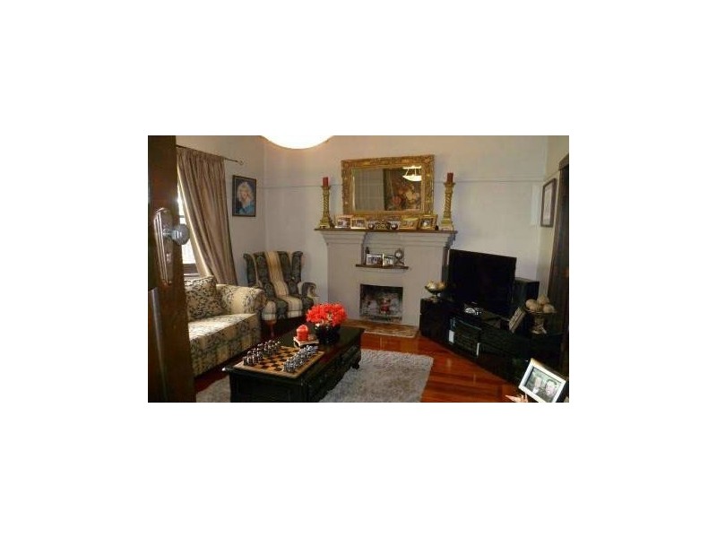 6A Howard Street, Soldiers Hill VIC 3350