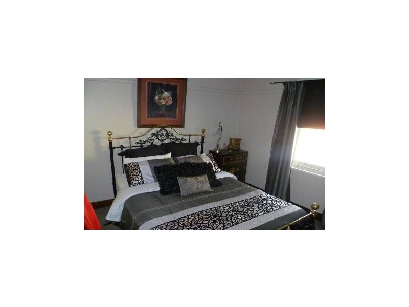 6A Howard Street, Soldiers Hill VIC 3350