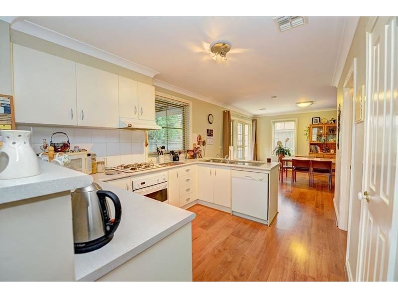 121 Winter Street, Newington VIC 3350