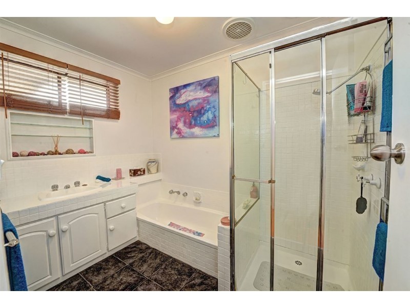 103 Daylesford Road, Brown Hill VIC 3350