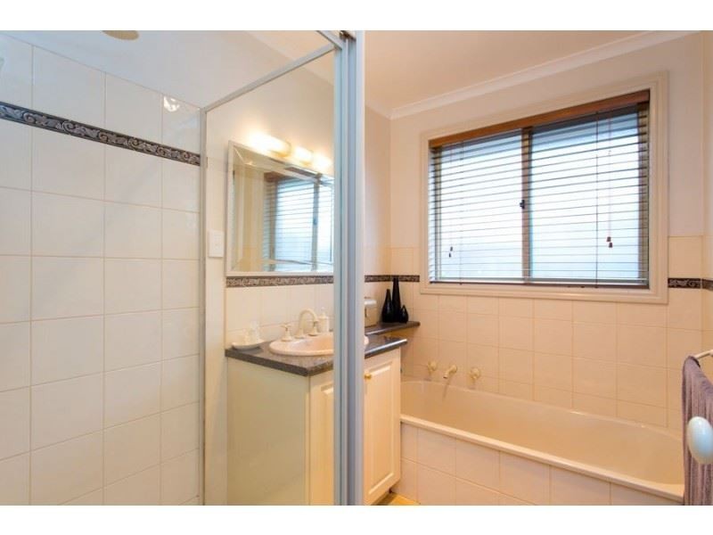 15 Thompson Street, Brown Hill VIC 3350