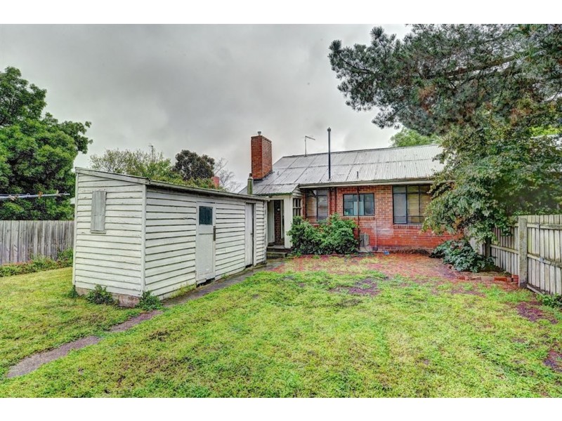 8 Hurley Street, Ballarat North VIC 3350