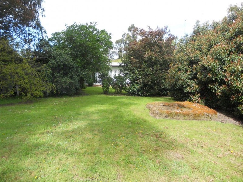 822 Geelong Road, Ballarat Central VIC 3350