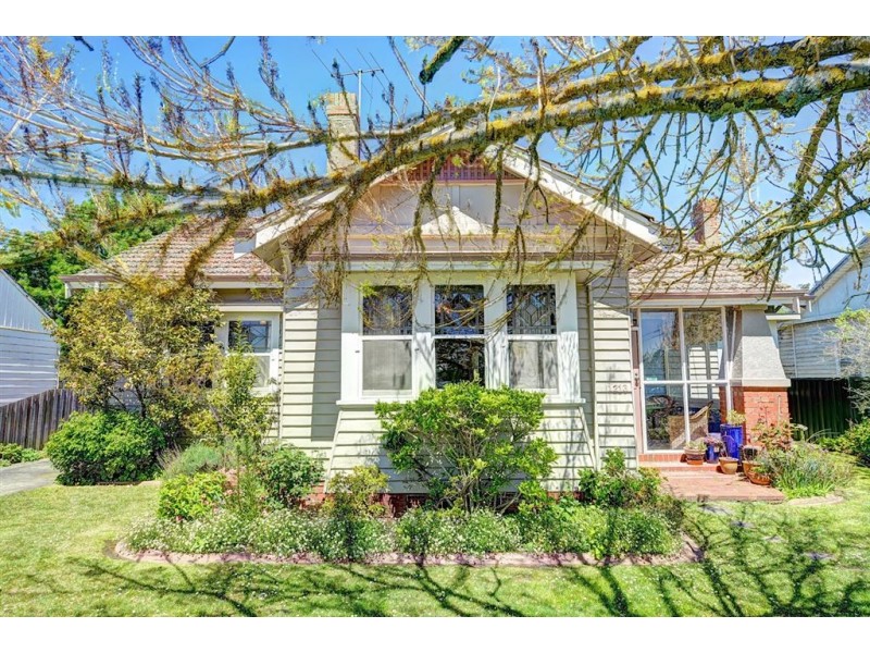 1213 Gregory Street, Lake Wendouree VIC 3350