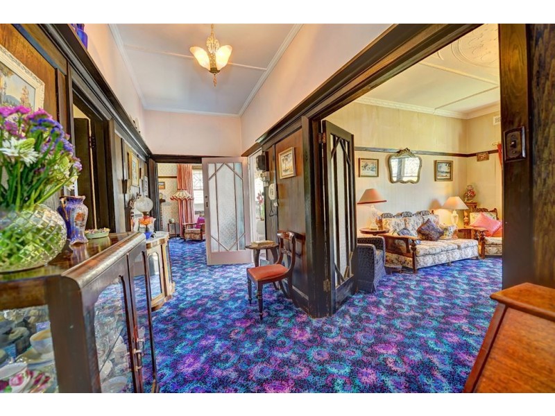 1213 Gregory Street, Lake Wendouree VIC 3350