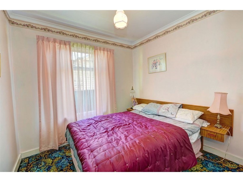 1213 Gregory Street, Lake Wendouree VIC 3350