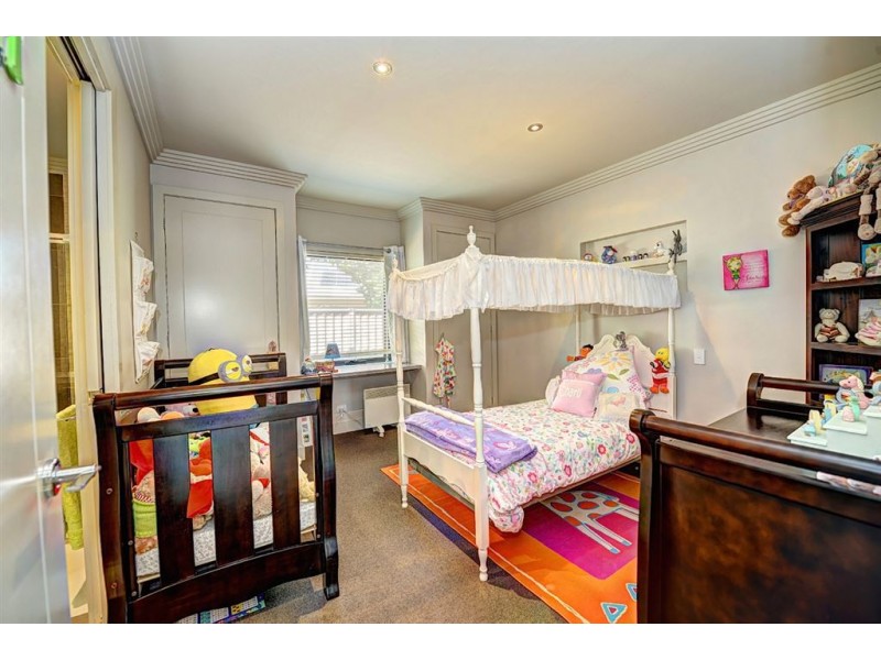 9 Rockingham Place, Alfredton VIC 3350