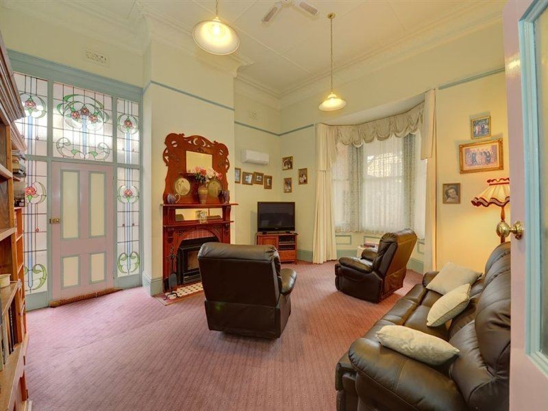 210 Armstong Street North, Soldiers Hill VIC 3350