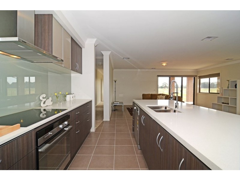 108 Webb Road, Smythes Creek VIC 3351