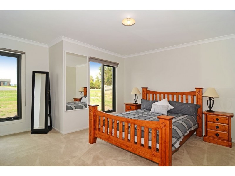 108 Webb Road, Smythes Creek VIC 3351