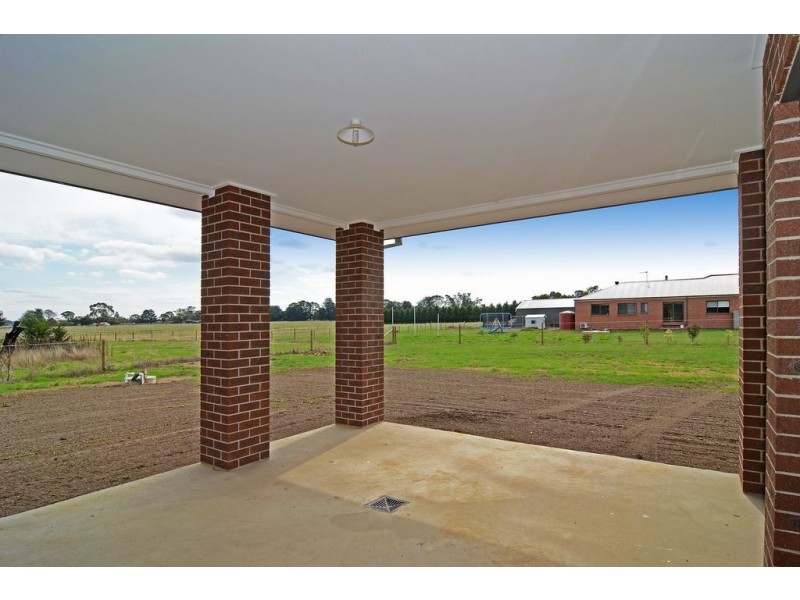 108 Webb Road, Smythes Creek VIC 3351