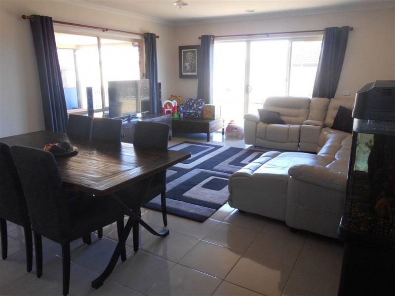 4 Carbine Drive, Alfredton VIC 3350