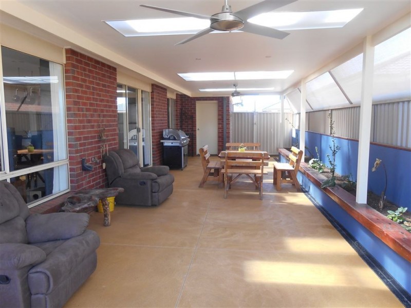 4 Carbine Drive, Alfredton VIC 3350