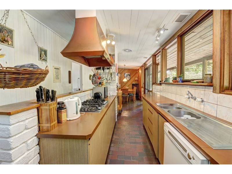 150 Ascot Rd, Creswick VIC 3363