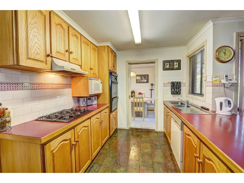 1 Lincoln Street, Wendouree VIC 3355