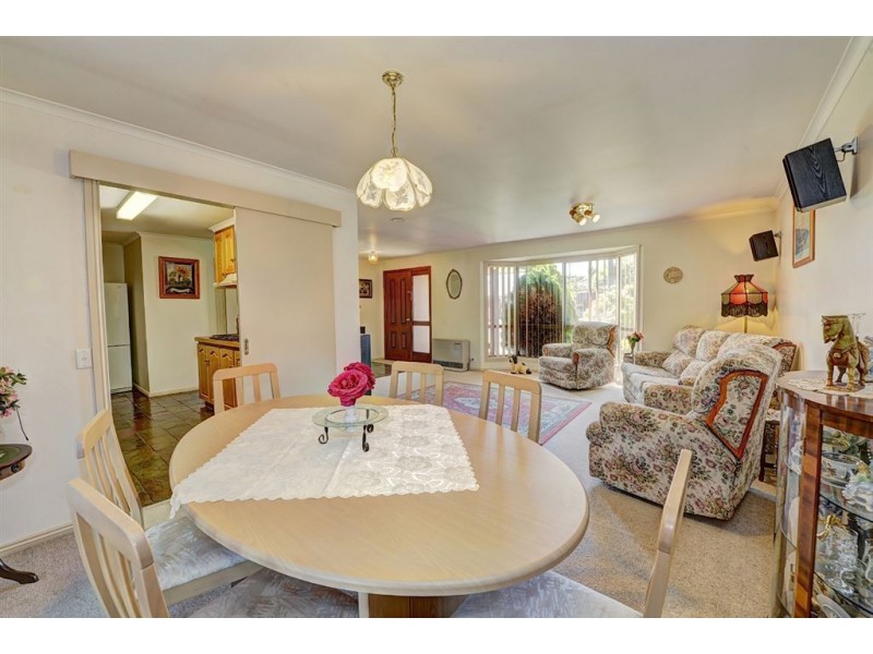 1 Lincoln Street, Wendouree VIC 3355