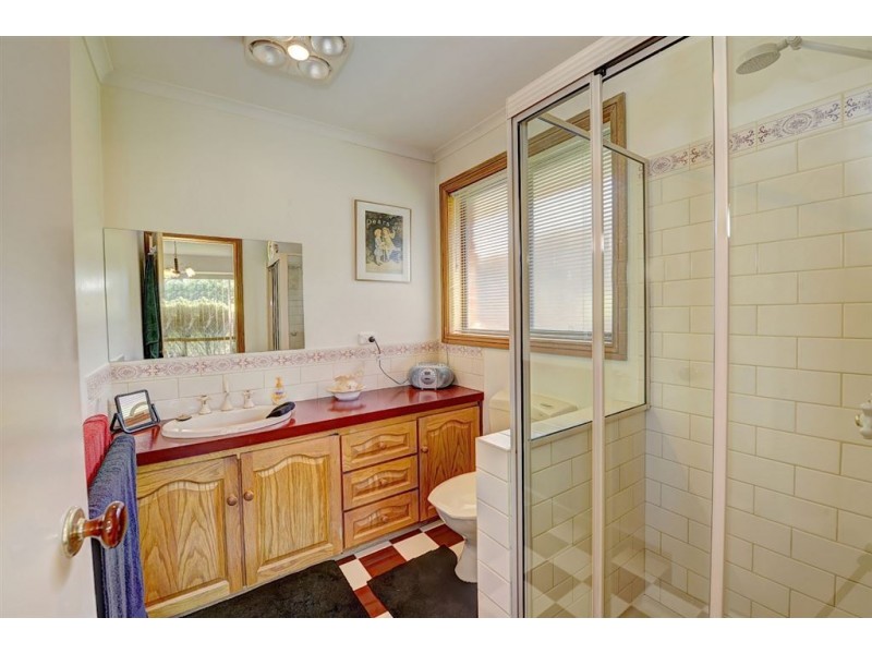 1 Lincoln Street, Wendouree VIC 3355