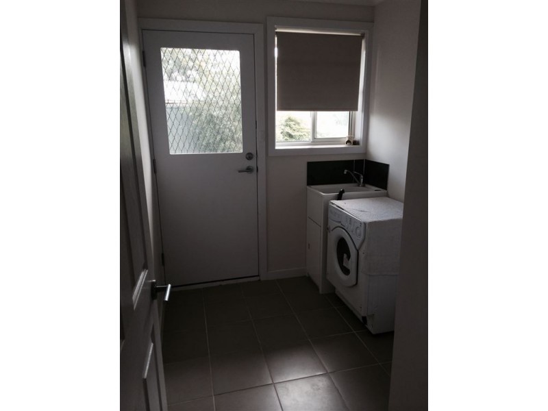 4 Regency Drive, Mount Clear VIC 3350