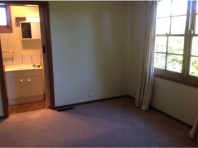 1147 Geelong Road, Mount Clear VIC 3350