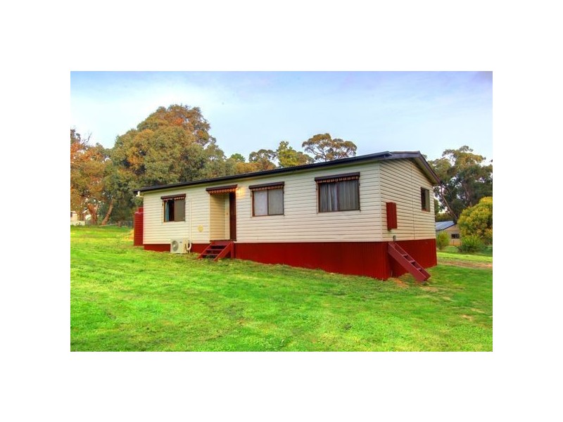 63 Graham Road, Creswick VIC 3363