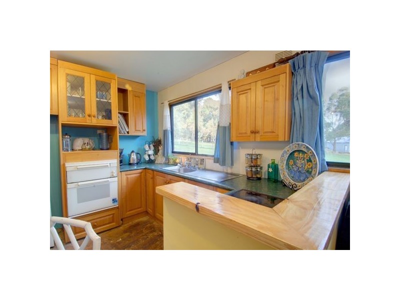 63 Graham Road, Creswick VIC 3363