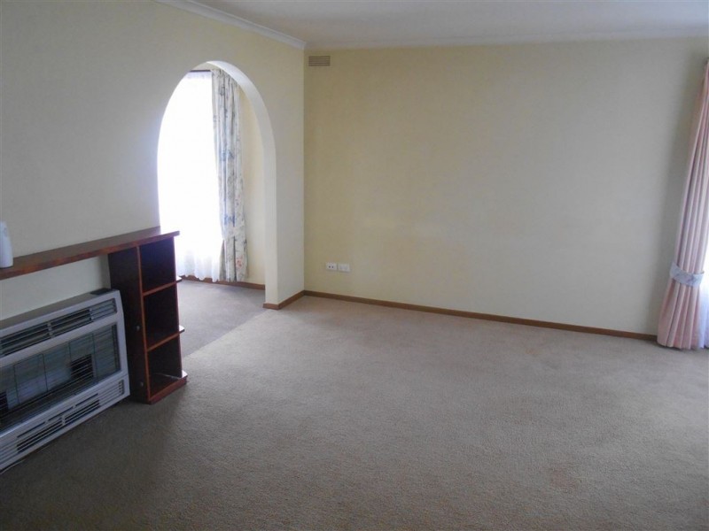 205 Warrina Drive, Delacombe VIC 3356