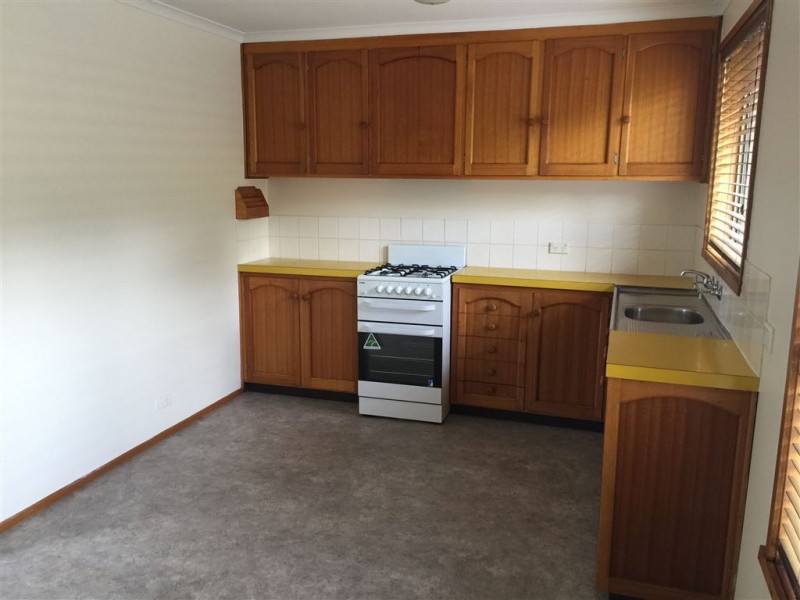 3/114 Mansfield Avenue, Mount Clear VIC 3350