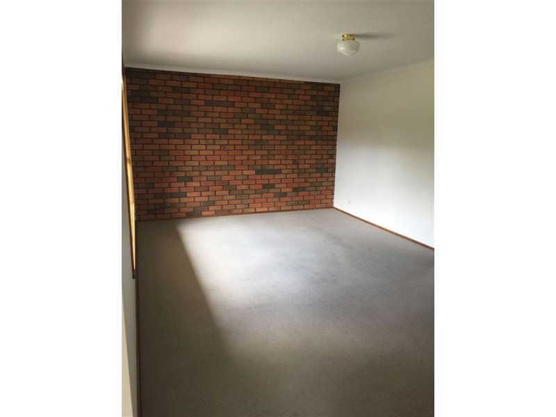 3/114 Mansfield Avenue, Mount Clear VIC 3350