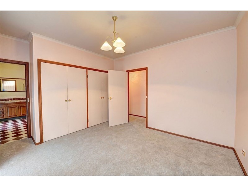 5 Anderson Court, Canadian VIC 3350