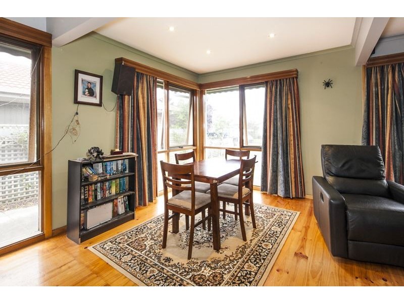 4 Hampden Street, Redan VIC 3350