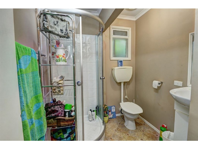 12 Mansfield Avenue, Mount Clear VIC 3350