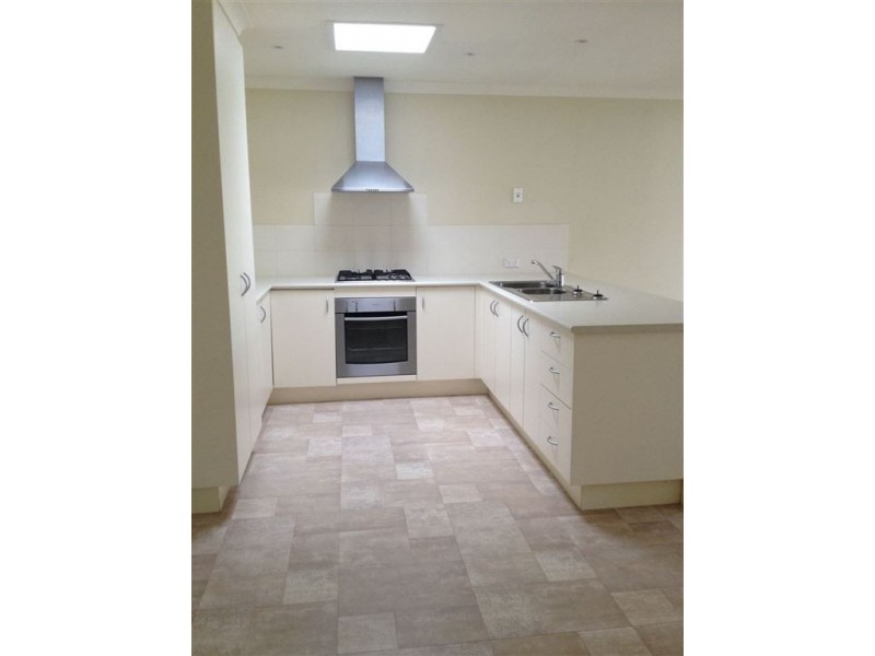 16 Oscar Drive, Sebastopol VIC 3356