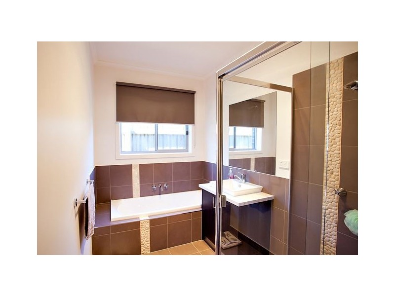 10 Sheehan Court, Ballarat East VIC 3350