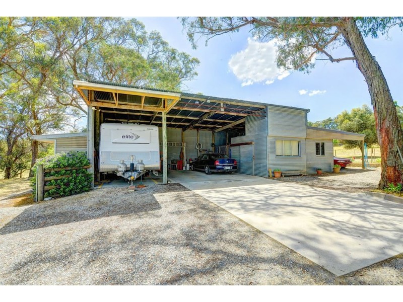 123 Kennedys Road, Smythes Creek VIC 3351