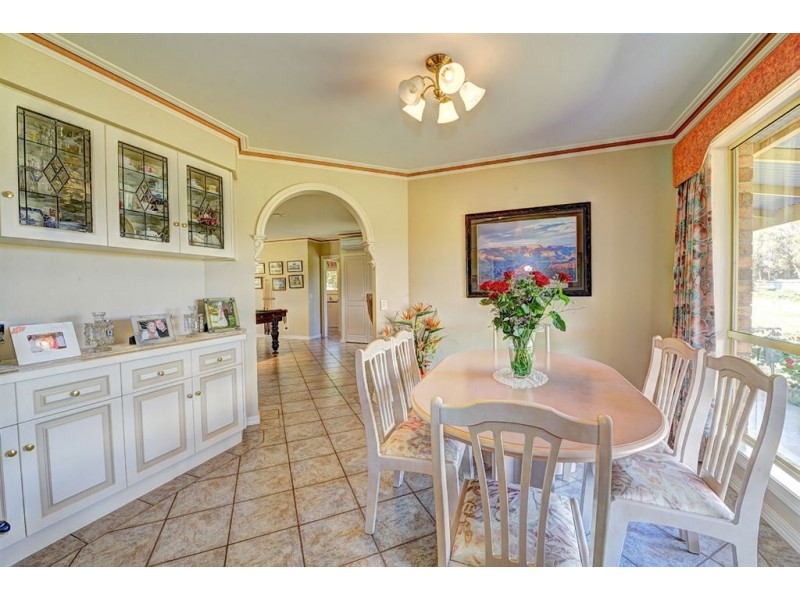 123 Kennedys Road, Smythes Creek VIC 3351