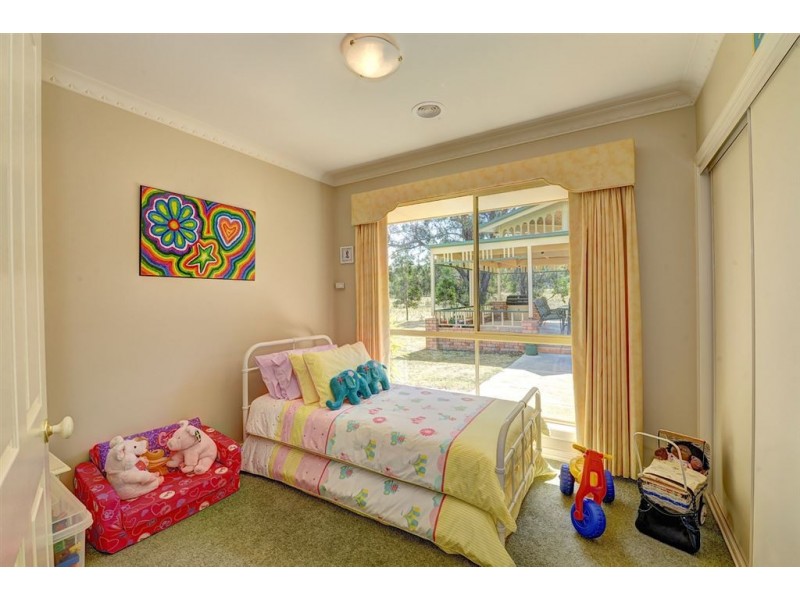 123 Kennedys Road, Smythes Creek VIC 3351