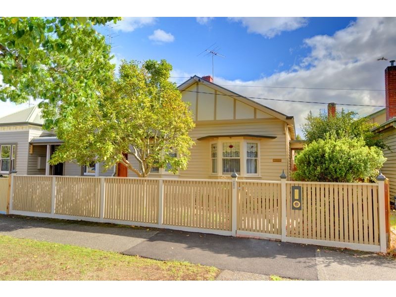 12 Ascot Street South, Ballarat Central VIC 3350