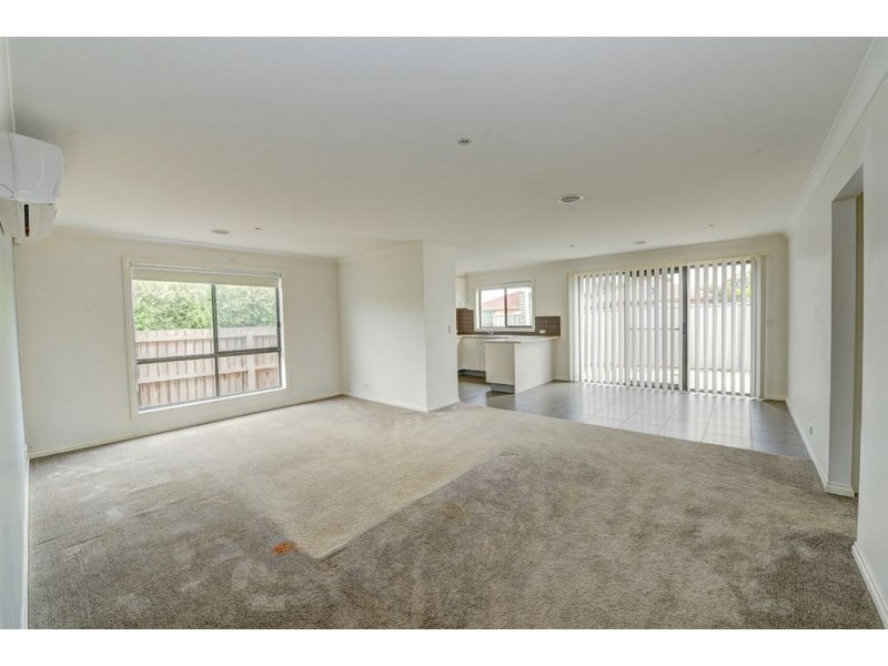 59 McNulty Drive, Wendouree VIC 3355
